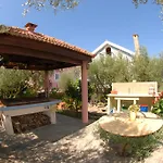 Aeolos Kefalonia * Χελμάτα