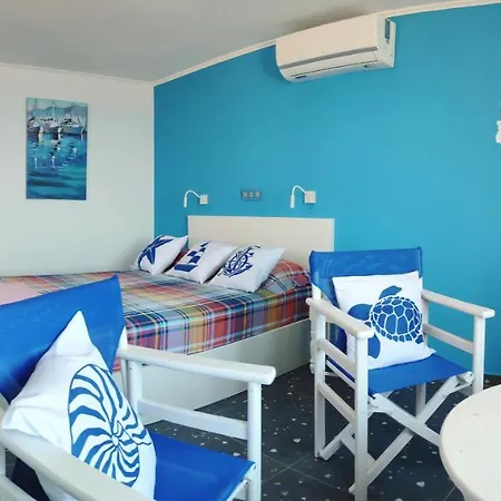 Aeolos Kefalonia Χελμάτα