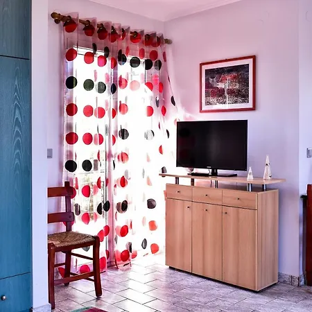 Aeolos Kefalonia Χελμάτα