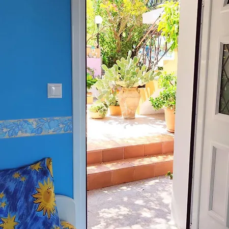 Aeolos Kefalonia * Χελμάτα