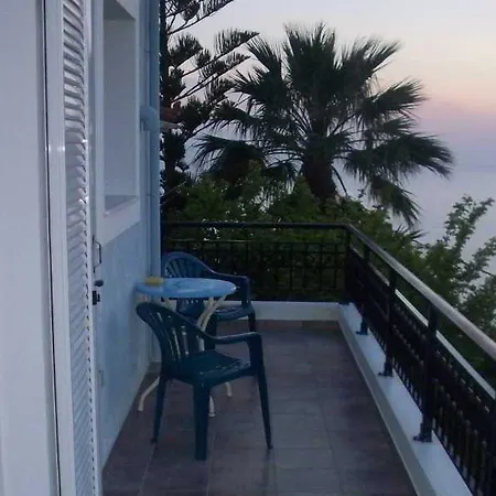 Aeolos Kefalonia * Khelmata