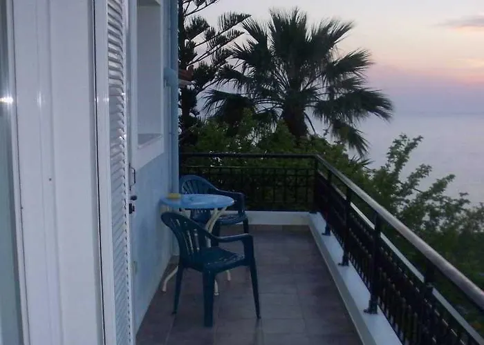 Aeolos Kefalonia * Khelmáta